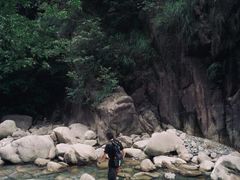 -鄣山大峡谷