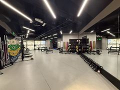 -超级猩猩健身·私教(上海体育场店)