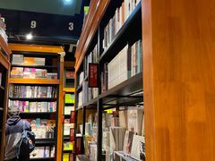 -西西弗书店&矢量咖啡(壹方购物中心店)