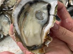 -蚝哥花姐湛江烤生蚝(美丽湾市场店)