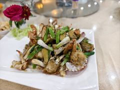 -鹏城人家海鲜酒家·23年老字号(较场尾店)