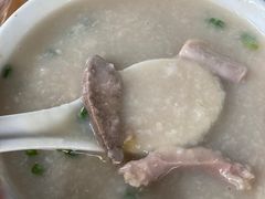 -洲心明记烧肉大粥(总店)