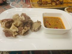 -乡村馕坑肉·烧烤·新疆菜·本地人更爱吃(阿勒泰首店)