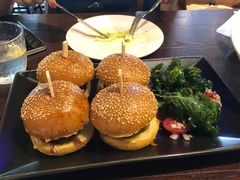 香浓蘑菇牛肉汉堡-bluefrog蓝蛙(皇庭广场店)