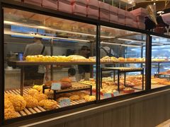 面包甜点陈列柜-天母蓝鸟烘焙·蛋糕·下午茶(时代城广场店)