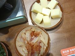 -黔有有贵州酸汤夺夺粉火锅(五味十字店)