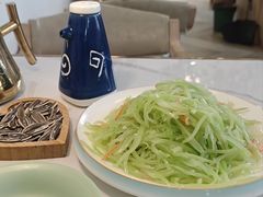 -岳姥姥饺子(泺文路店)