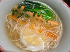 -虹潮荟·餐桌上的美食地理(太阳宫店)