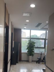 -雍禾植发