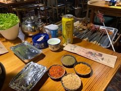 -梁山烤肉(李逵店)