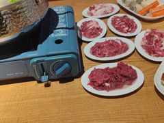 -牛满溢·自助潮汕鲜牛肉火锅(龙汇路店)