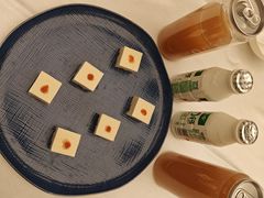 -品海楼·大连海胆锅贴馆(东港店)