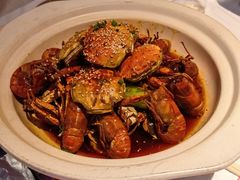 -肥肥虾庄·金牌油焖大虾(汉街SKP店)