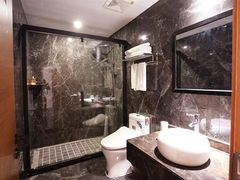 -菩凡足疗养生(No.3 小河万科店)