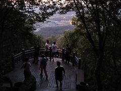 -紫金山山顶公园