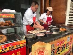 -青石桥老瓦房肥肠粉总店(青石桥总店)