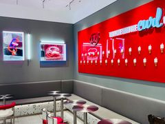 用餐区-DQ·蛋糕·冰淇淋(领秀城店)
