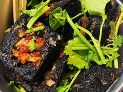-黑色经典臭豆腐·湖南特产(坡子街店)