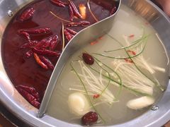 -红牌美蛙鱼头火锅(万辉国际广场店)