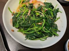 -大头虾越式风味餐厅(光明广场店)