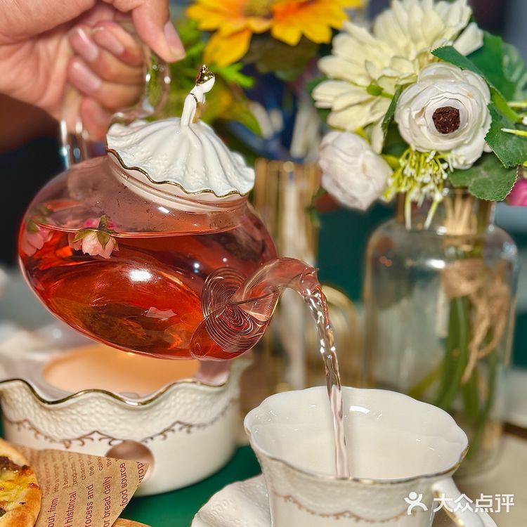 福州这家亲子餐厅，把游乐场搬进餐厅，玩疯了