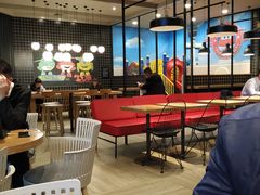 大堂-肯德基(龙之梦购物中心店)
