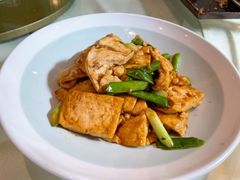 蒜苗煎豆腐-天成川菜(礼岗店)