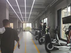 -LA合时健身4PMFIT(花桥旗舰店)