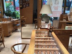 -宝丽眼镜(湖墅店)