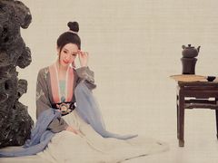 -九月鹰飞汉服摄影工作室