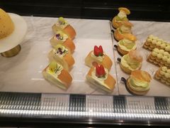 -黑草莓(重庆路店)