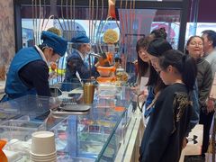 -VENCHI 闻绮(上海佛罗伦萨小镇店)