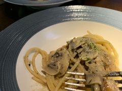 黑松露意面-卡普里披萨·牛扒·下午茶