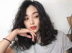 点击看大图 -MONE美发沙龙