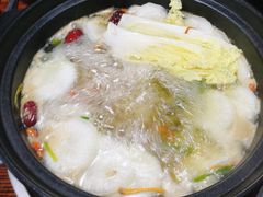 -陆记牛庄·碳锅龙虾烧烤(爱上花园店)