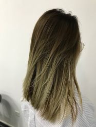 -Moyue HAIR SALON