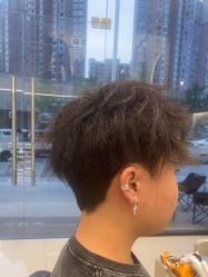 -摩登时代美发沙龙