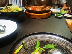 港式芦笋炒虾仁-泰悦一品·粤菜·烤鸭·茶点(金融街店)