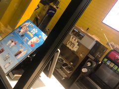 -麦当劳(伟城广场店)