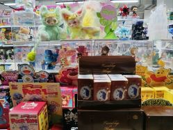 -玩动奇季品牌玩具超市
