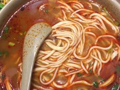 -亮亮面馆(经六路店)