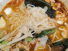 -二钢串叔麻辣烫(华龙大厦店)