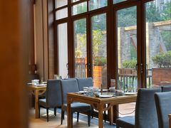 -黔蘑菇四季餐厅(观山湖店)