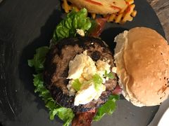 -HIGH FIVE哈福手工汉堡(桂林路店)