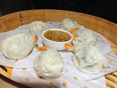 味莊特色大虾包-味莊·青岛菜(云霄路店)