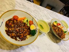 -轻捞慢起面馆(新世界百货店)