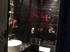 -欢乐迪KTV(南坪上海城店)