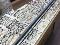 -三叶眼镜城(八佰伴店)