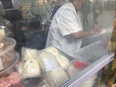 -上海虹口糕团(福州路店)