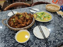 -八两八金·莱芜特色炒鸡(市南漳浦路店)